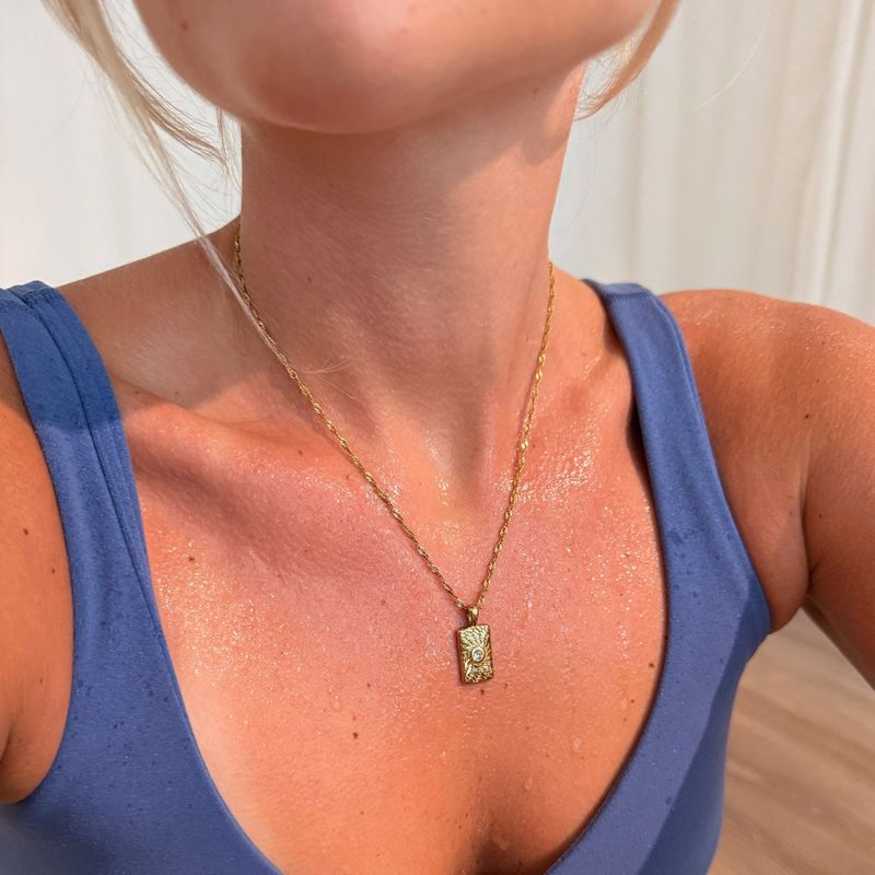 Fate necklace i forgylt stål 29217